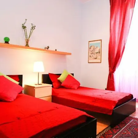 Apartment In Central *