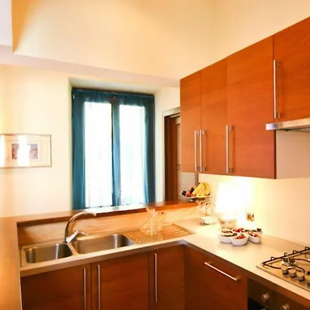 Apartment In Central Rome
