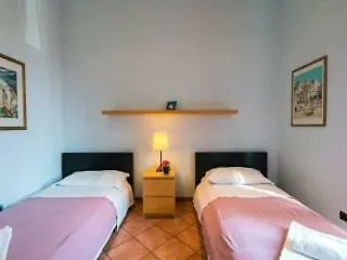 In Central Apartment Rome